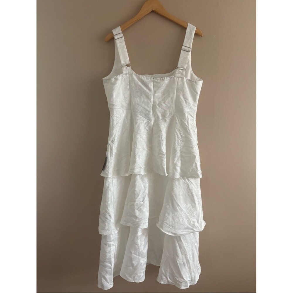 Lulus Elinore White Jacquard Tiered Midi Dress Size XL Feminine Bride Sleeveless - Picture 4 of 9